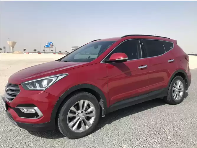 Gebraucht Hyundai Santa Fe Zu verkaufen in Doha #5380 - 1  image 
